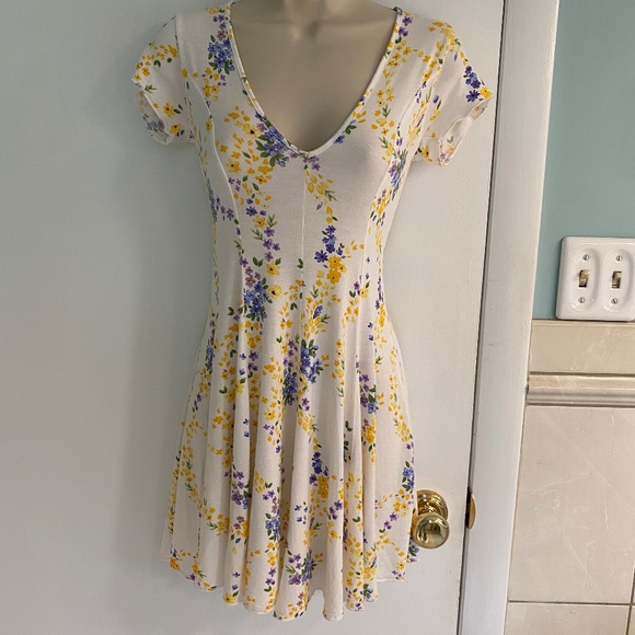 Forever 21 Dresses & Skirts - Forever 21 Knit Princess Dress